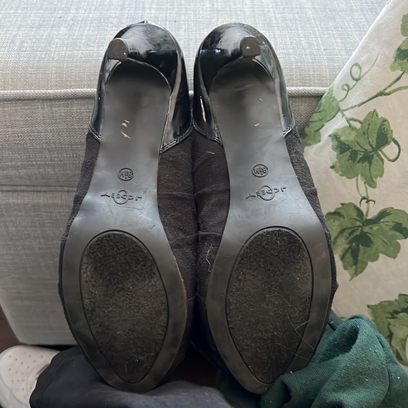 Women’s Black Heels | Size 8.5 - Picture 6 of 6